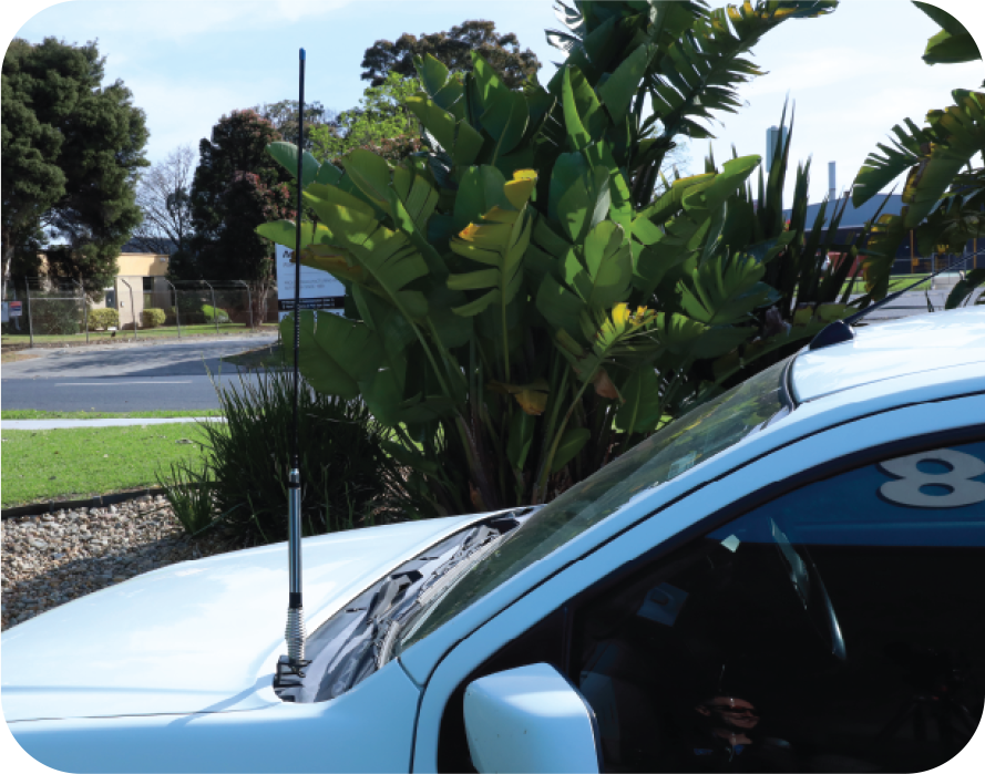 Aerpro 5W Ultra Compact Hideaway UHF CB Radio & Hideaway UHF CB pack AP477HPK