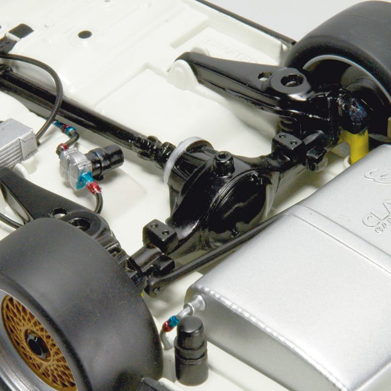 1:18 Holden VK Commodore 1986 Bathurst Winner 18267 Classic Carlectables