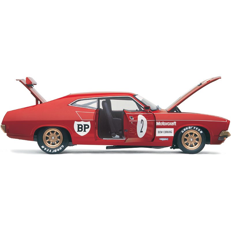1:18 Ford XB Falcon GT 1976 ATCC Winner 18269 Classic Carlectables