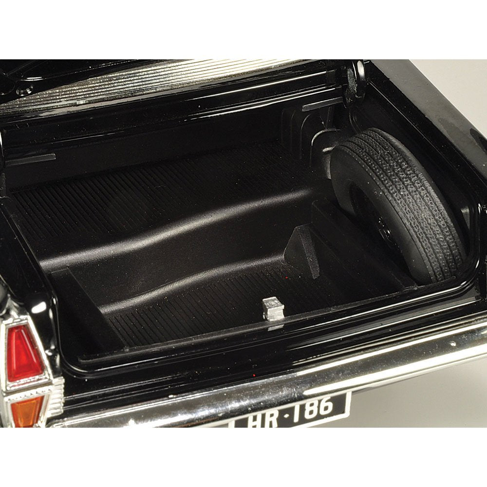 1:18 Holden HK Premier Warrigal Black 1966-1968 Classic Carlectables 18849