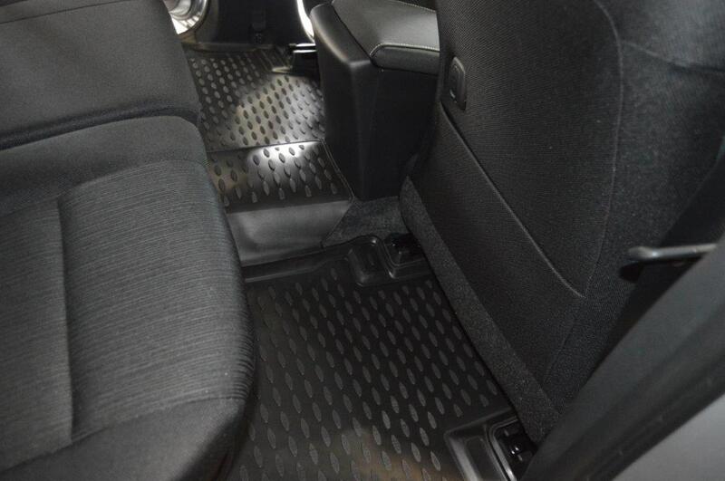 3D Custom Floor Mats suits Toyota Hilux (Auto) Dual Cab Workmate/SR/SR5 8/2015-On Rubber 4 Piece EXP.ELEMENT3D48153210k