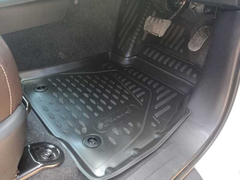 3D Custom Floor Mats Toyota Hilux (Auto) Dual Cab Workmate/SR/SR5 8/
