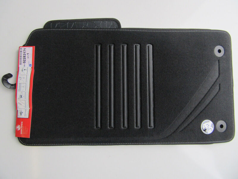 Holden VF Sedan/Sportswagon Sports Type Car Floor Mats Front & Rear Genuine Onyx 5/2013-On 92283171