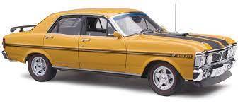 1:18 Classic Carlectables Suits Ford XY Falcon GT-HO Phase III Yellow Ochre 18769